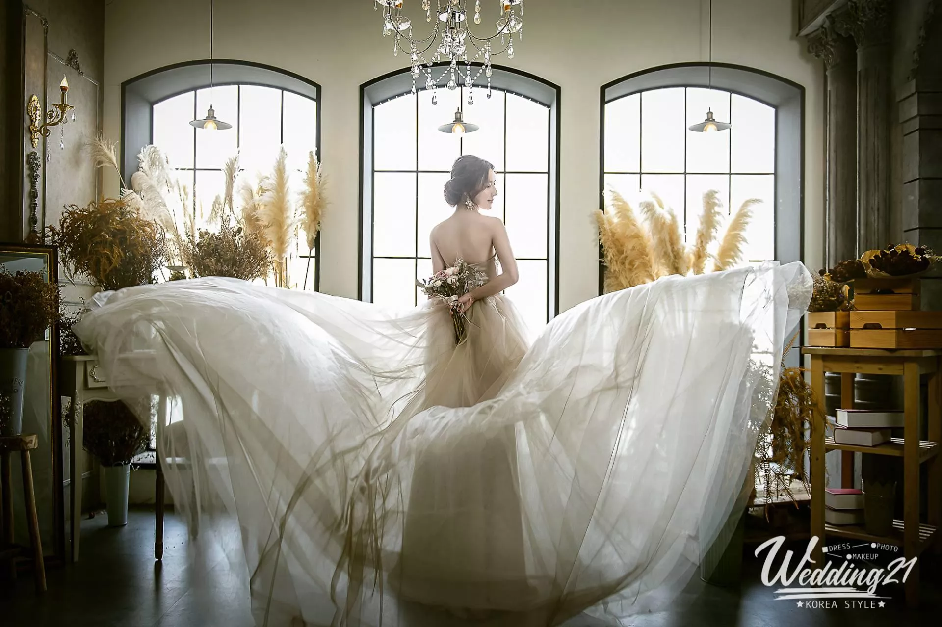 手工婚紗禮服出租婚紗攝影照-婚紗攝影照-桃園婚紗攝影照W21禮服出租婚紗包套桃園推薦婚紗店新娘秘書新秘新密閨蜜寫真照全家福照桃園韓國韓式婚紗桃園CP值高的婚紗桃園自助婚紗美式婚紗-12-手工禮服
