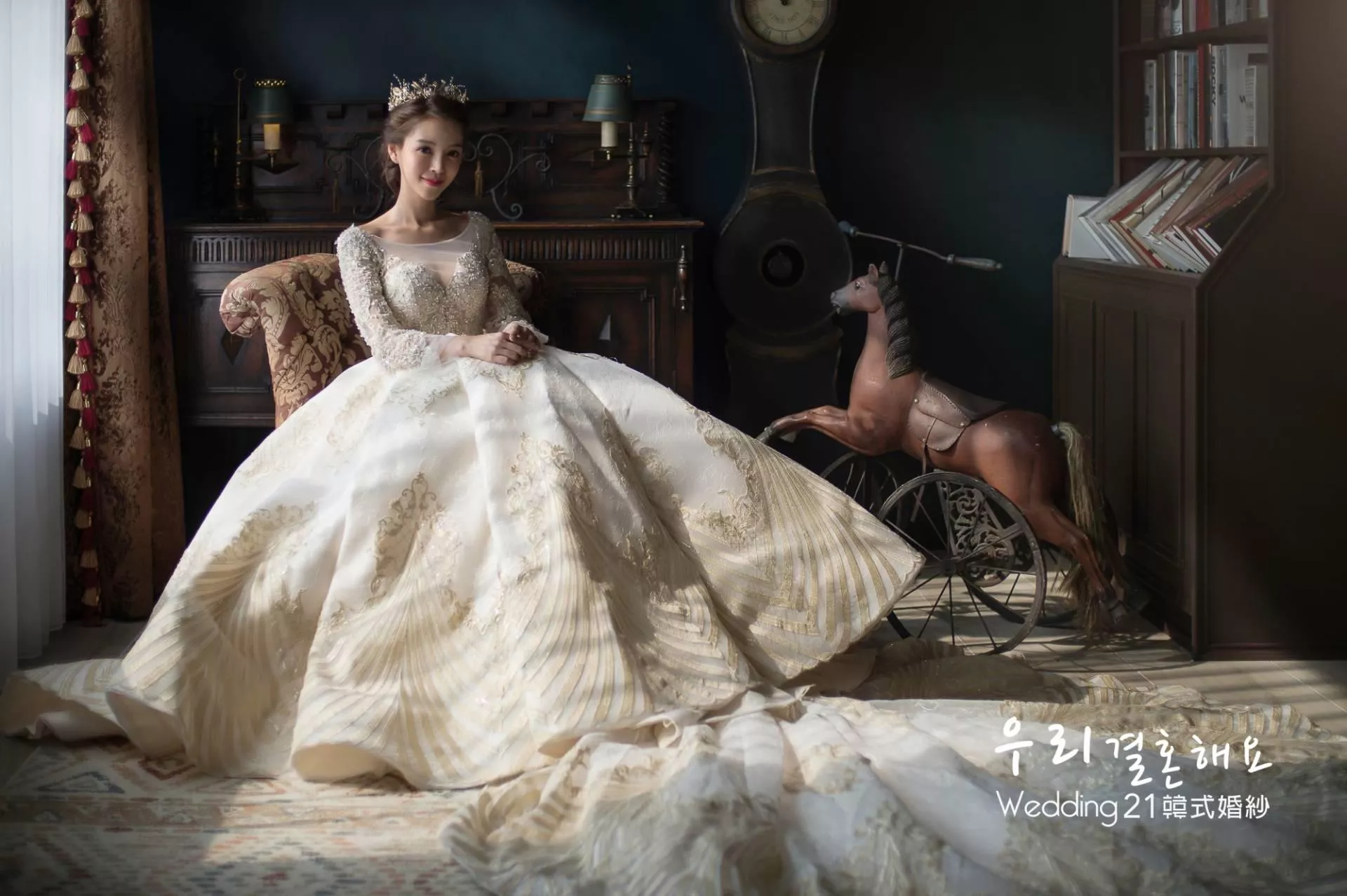 手工婚紗禮服出租婚紗攝影照-婚紗攝影照-桃園婚紗攝影照W21禮服出租婚紗包套桃園推薦婚紗店新娘秘書新秘新密閨蜜寫真照全家福照桃園韓國韓式婚紗桃園CP值高的婚紗桃園自助婚紗美式婚紗雜誌婚紗電影婚紗101-手工禮服