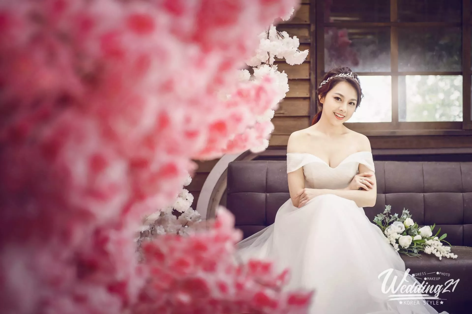 暳樺-婚紗攝影照手工婚紗禮服出租婚紗攝影照-婚紗攝影照-桃園婚紗攝影照W21禮服出租婚紗包套桃園推薦婚紗店新娘秘書新秘新密閨蜜寫真照全家福照桃園韓國韓式婚紗桃園CP值高的婚紗桃園自助婚紗美式婚紗雜誌婚紗電影婚紗12-樺-婚紗攝影照(1號攝影師)