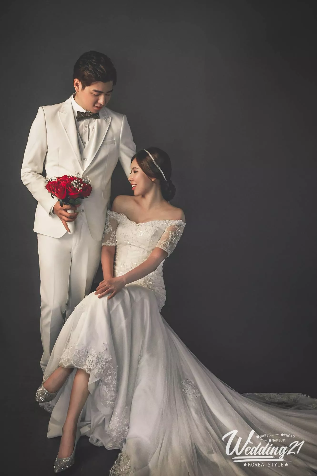 青芳-婚紗攝影照手工婚紗禮服出租婚紗攝影照-婚紗攝影照-桃園婚紗攝影照W21禮服出租婚紗包套桃園推薦婚紗店新娘秘書新秘新密閨蜜寫真照全家福照桃園韓國韓式婚紗桃園CP值高的婚紗桃園自助婚紗美式婚紗雜誌婚紗電影婚紗30-芳-婚紗攝影照(5號攝影師)