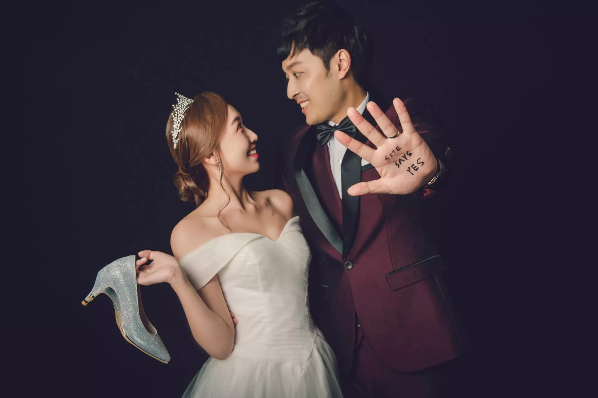 以婷-婚紗攝影照手工婚紗禮服出租婚紗攝影照-婚紗攝影照-桃園婚紗攝影照W21禮服出租婚紗包套桃園推薦婚紗店新娘秘書新秘新密閨蜜寫真照全家福照桃園韓國韓式婚紗桃園CP值高的婚紗桃園自助婚紗美式婚紗雜誌婚紗電影婚紗22-婷-婚紗攝影照(5號攝影師)