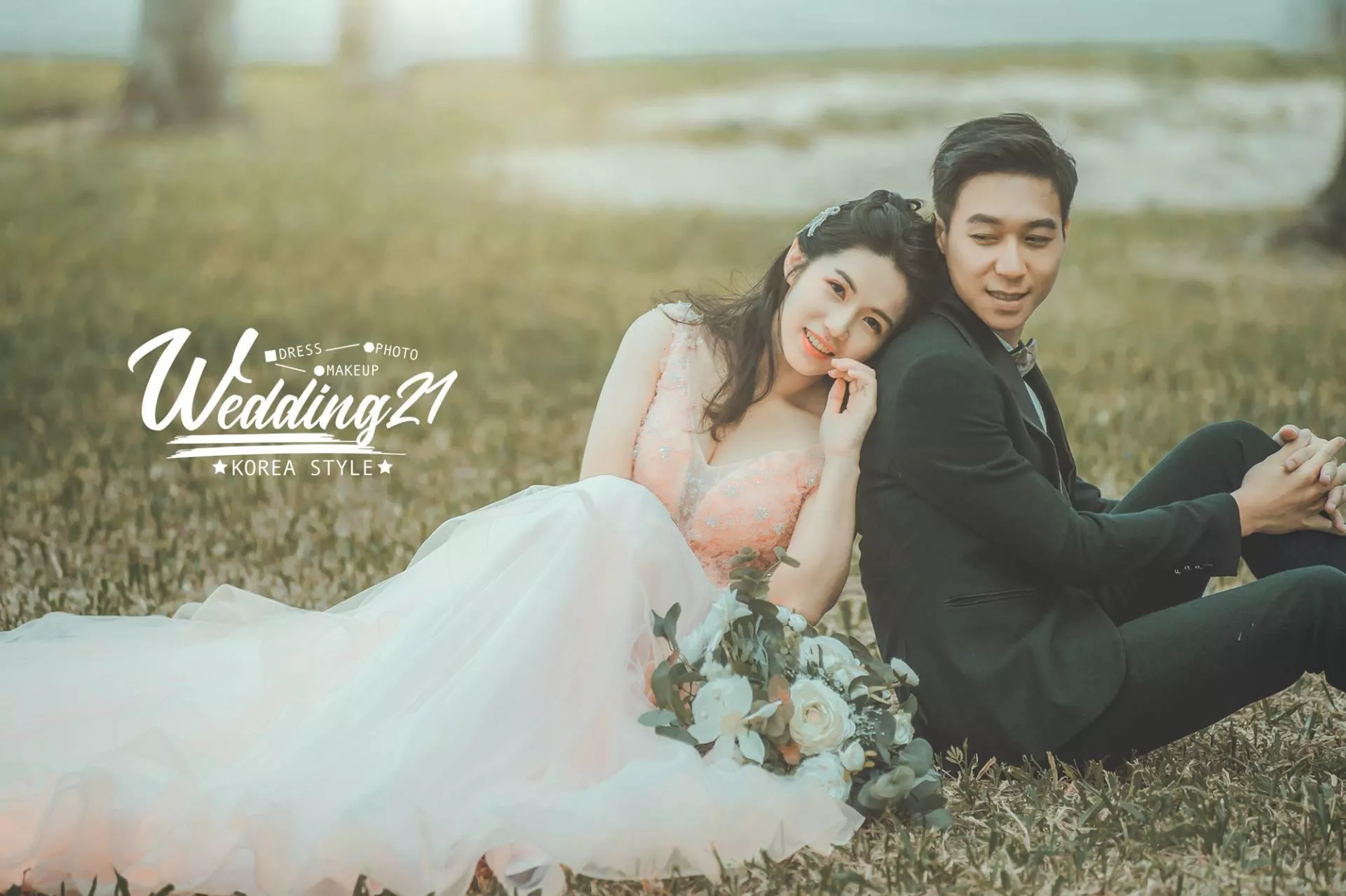 前琰--婚紗攝影照-婚紗攝影照手工婚紗禮服出租婚紗攝影照-婚紗攝影照-桃園婚紗攝影照W21禮服出租婚紗包套桃園推薦婚紗店新娘秘書新秘新密閨蜜寫真照全家福照桃園韓國韓式婚紗桃園CP值高的婚紗桃園自助婚紗美式婚紗雜誌婚紗電影婚紗19-琰-婚紗攝影照(5號攝影師)