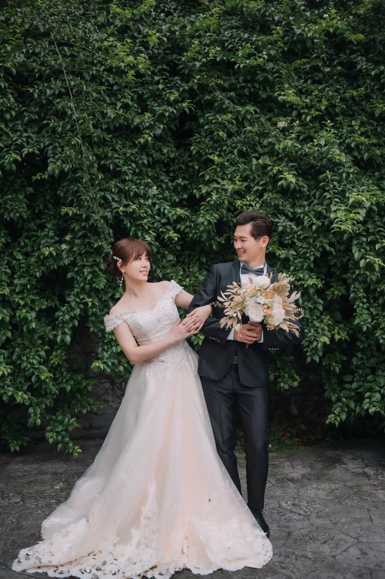 文宜--婚紗攝影照-婚紗攝影照手工婚紗禮服出租婚紗攝影照-婚紗攝影照-桃園婚紗攝影照W21禮服出租婚紗包套桃園推薦婚紗店新娘秘書新秘新密閨蜜寫真照全家福照桃園韓國韓式婚紗桃園CP值高的婚紗桃園自助婚紗美式婚紗雜誌婚紗電影婚紗基地愛麗絲17-文宜-婚紗攝影照(8號攝影師)
