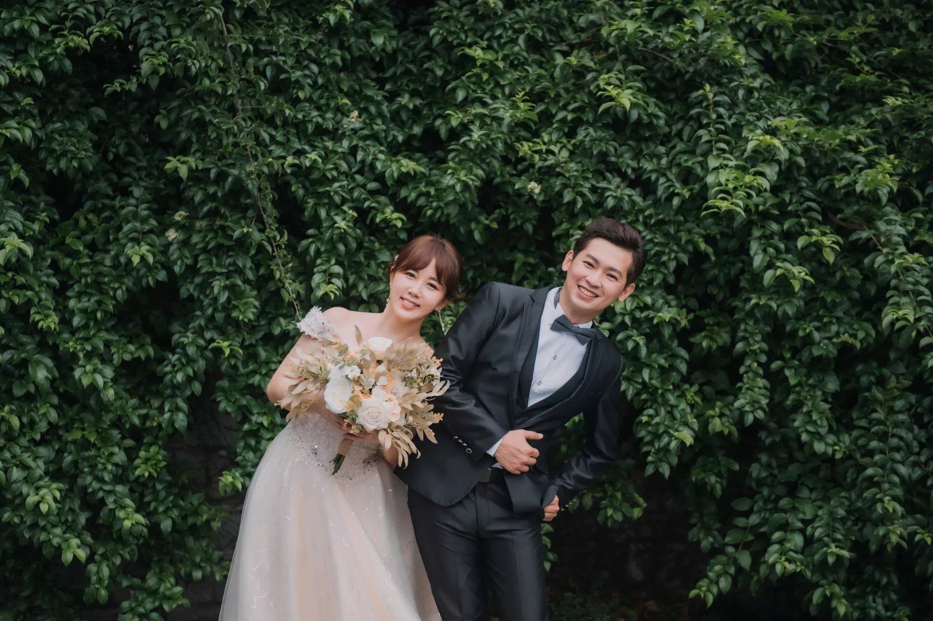 文宜--婚紗攝影照-婚紗攝影照手工婚紗禮服出租婚紗攝影照-婚紗攝影照-桃園婚紗攝影照W21禮服出租婚紗包套桃園推薦婚紗店新娘秘書新秘新密閨蜜寫真照全家福照桃園韓國韓式婚紗桃園CP值高的婚紗桃園自助婚紗美式婚紗雜誌婚紗電影婚紗基地愛麗絲18-文宜-婚紗攝影照(8號攝影師)