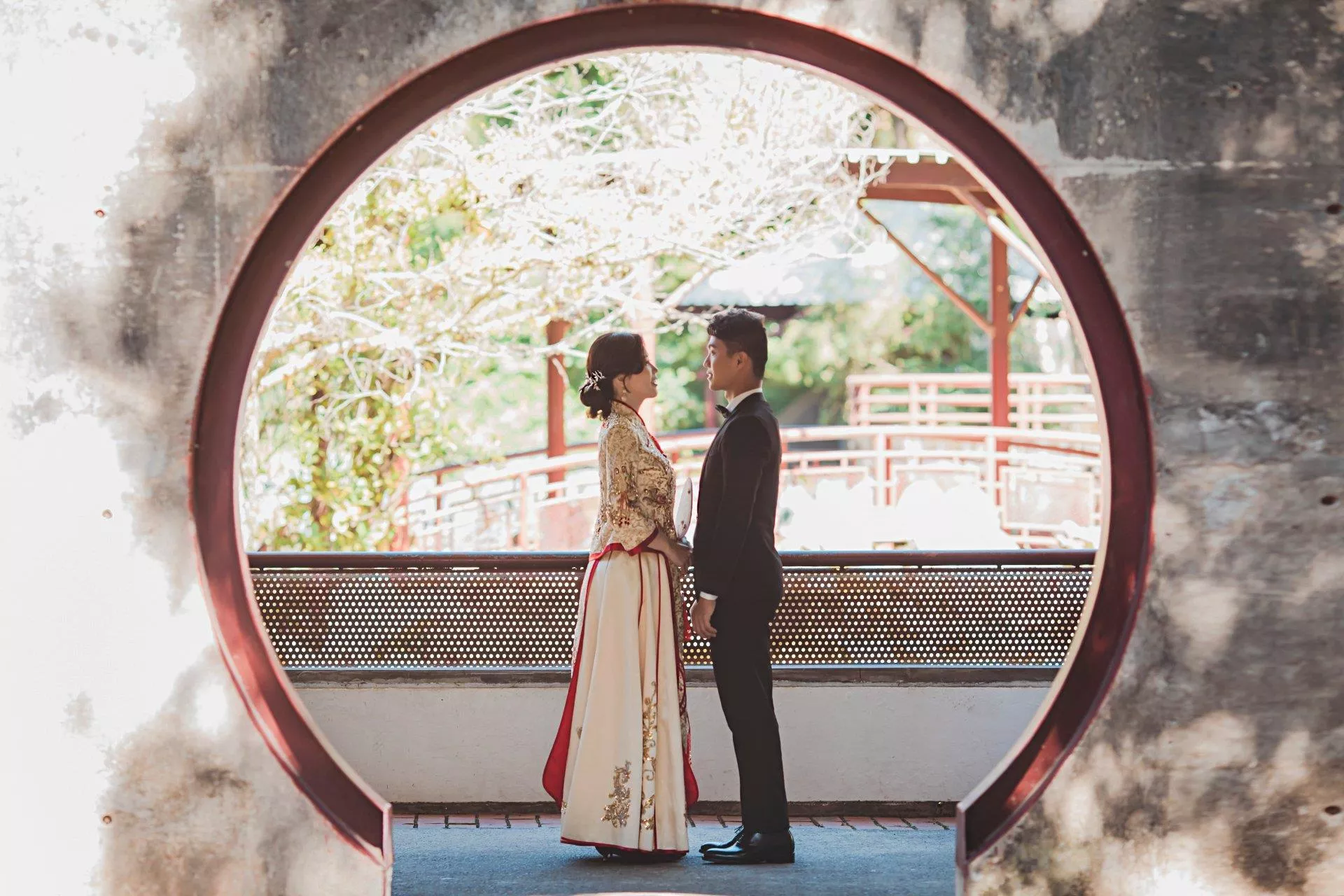 維真-婚紗攝影照-婚紗攝影照手工婚紗禮服出租婚紗攝影照-婚紗攝影照-桃園婚紗攝影照W21禮服出租婚紗包套桃園推薦婚紗店新娘秘書新秘新密閨蜜寫真照全家福照桃園韓國韓式婚紗桃園CP值高的婚紗桃園自助婚紗美式婚紗雜誌婚紗電影婚紗5-真-婚紗攝影(6號攝影師)