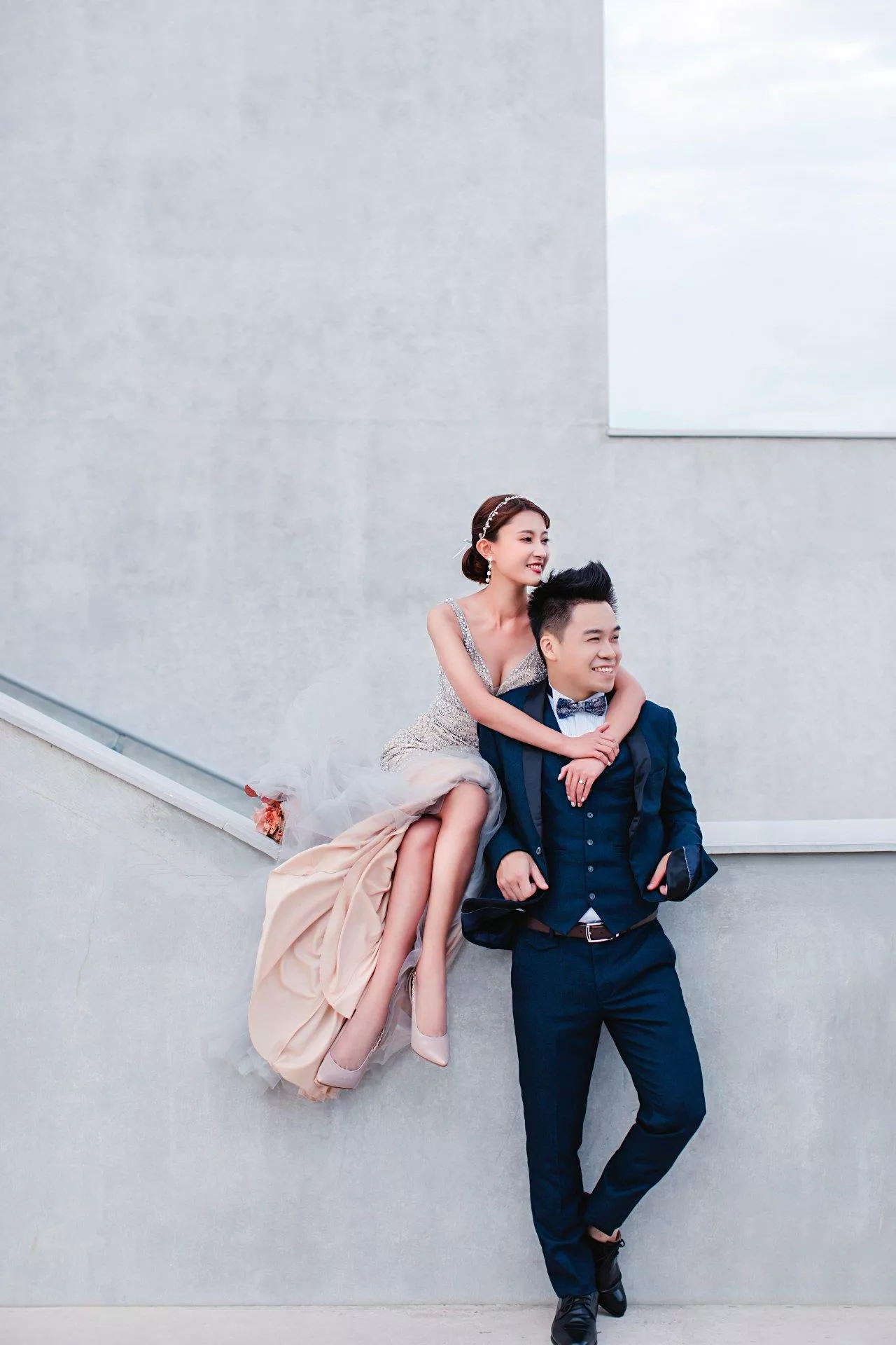 珞民＆思穎--婚紗攝影照-婚紗攝影照手工婚紗禮服出租婚紗攝影照-婚紗攝影照-桃園婚紗攝影照W21禮服出租婚紗包套桃園推薦婚紗店新娘秘書新秘新密閨蜜寫真照全家福照桃園韓國韓式婚紗桃園CP值高的婚紗桃園自助婚紗美式婚紗雜誌婚紗電影婚紗23-穎-婚紗攝影照(6號攝影師)