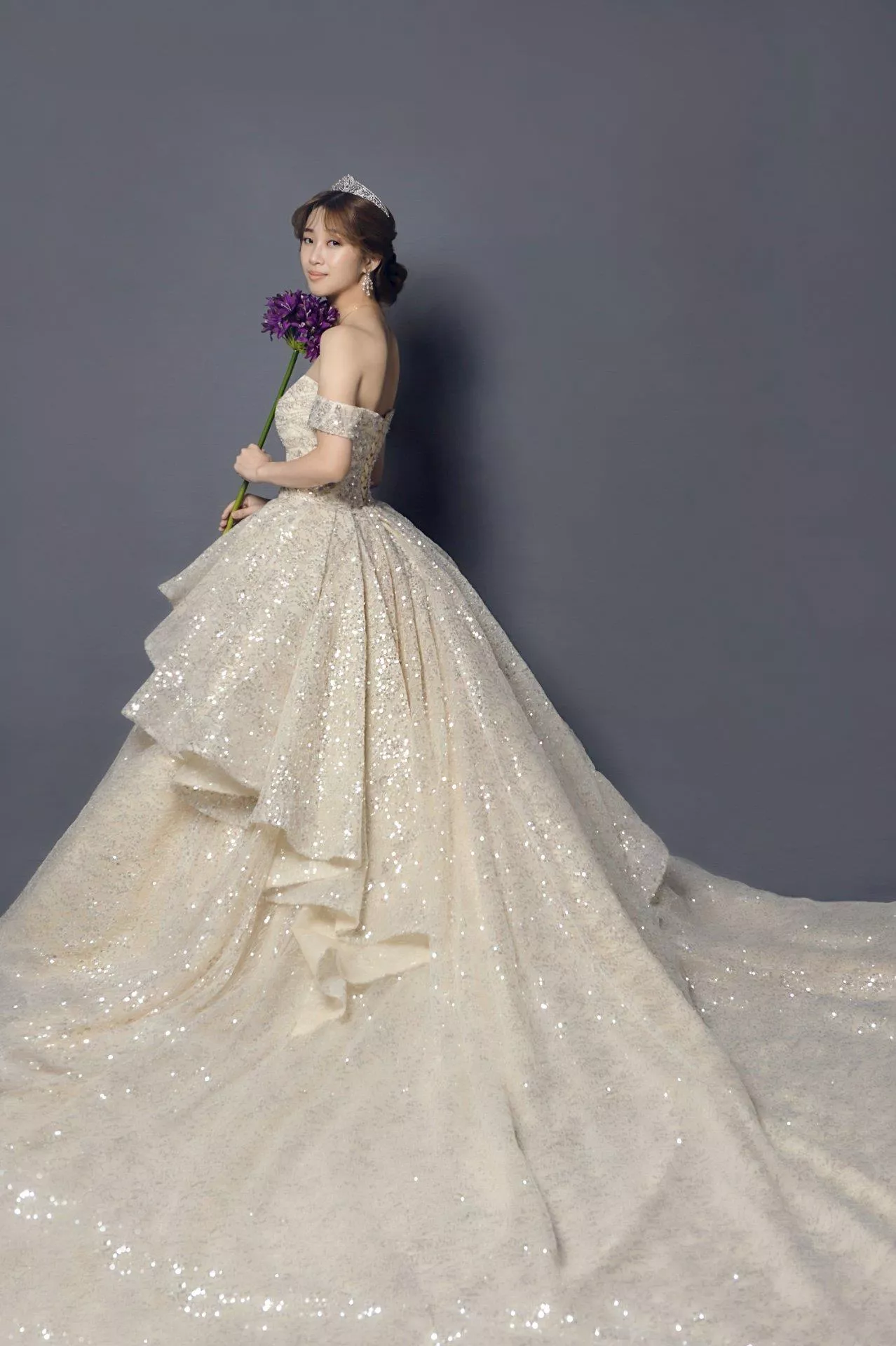 欣碩＆岱樺-婚紗攝影照-婚紗攝影照手工婚紗禮服出租婚紗攝影照-婚紗攝影照-桃園婚紗攝影照W21禮服出租婚紗包套桃園推薦婚紗店新娘秘書新秘新密閨蜜寫真照全家福照桃園韓國韓式婚紗桃園CP值高的婚紗桃園自助婚紗美式婚紗雜誌婚紗電影婚紗11-樺-婚紗攝影照(1號攝影師)
