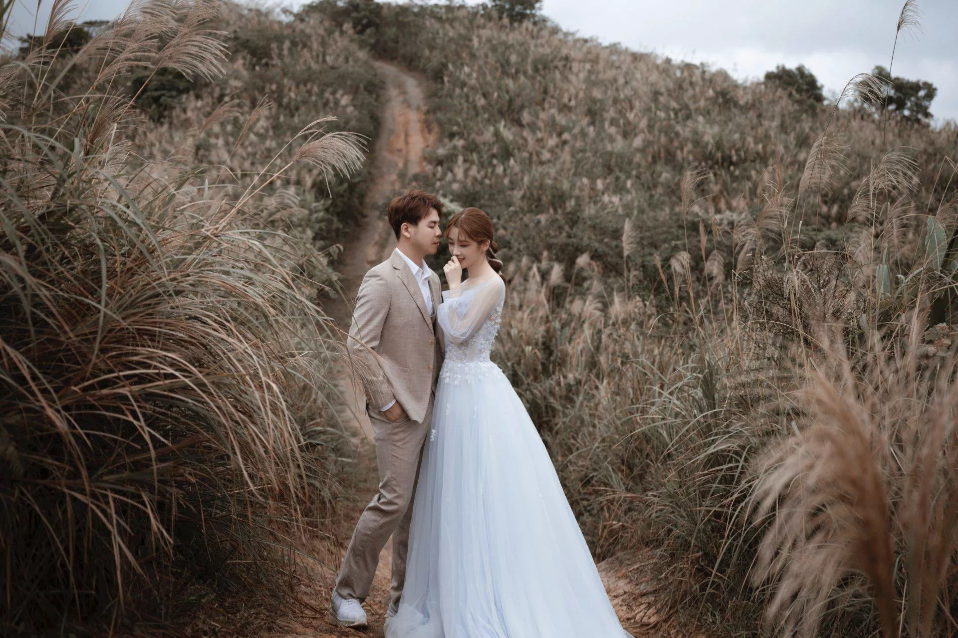 欣碩＆岱樺-婚紗攝影照-婚紗攝影照手工婚紗禮服出租婚紗攝影照-婚紗攝影照-桃園婚紗攝影照W21禮服出租婚紗包套桃園推薦婚紗店新娘秘書新秘新密閨蜜寫真照全家福照桃園韓國韓式婚紗桃園CP值高的婚紗桃園自助婚紗美式婚紗雜誌婚紗電影婚紗26-樺-婚紗攝影照(1號攝影師)