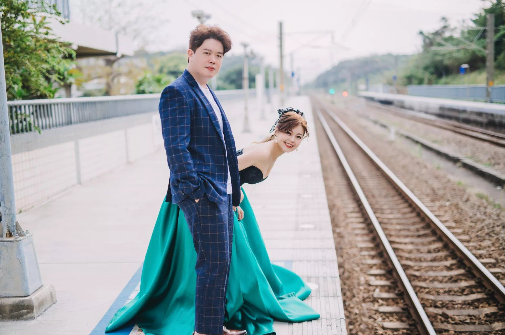 丁平＆秀紋-婚紗攝影照-婚紗攝影照手工婚紗禮服出租婚紗攝影照-婚紗攝影照-桃園婚紗攝影照W21禮服出租婚紗包套桃園推薦婚紗店新娘秘書新秘新密閨蜜寫真照全家福照桃園韓國韓式婚紗桃園CP值高的婚紗桃園自助婚紗美式婚紗雜誌婚紗電影婚紗12-紋-婚紗攝影照(8號攝影師)