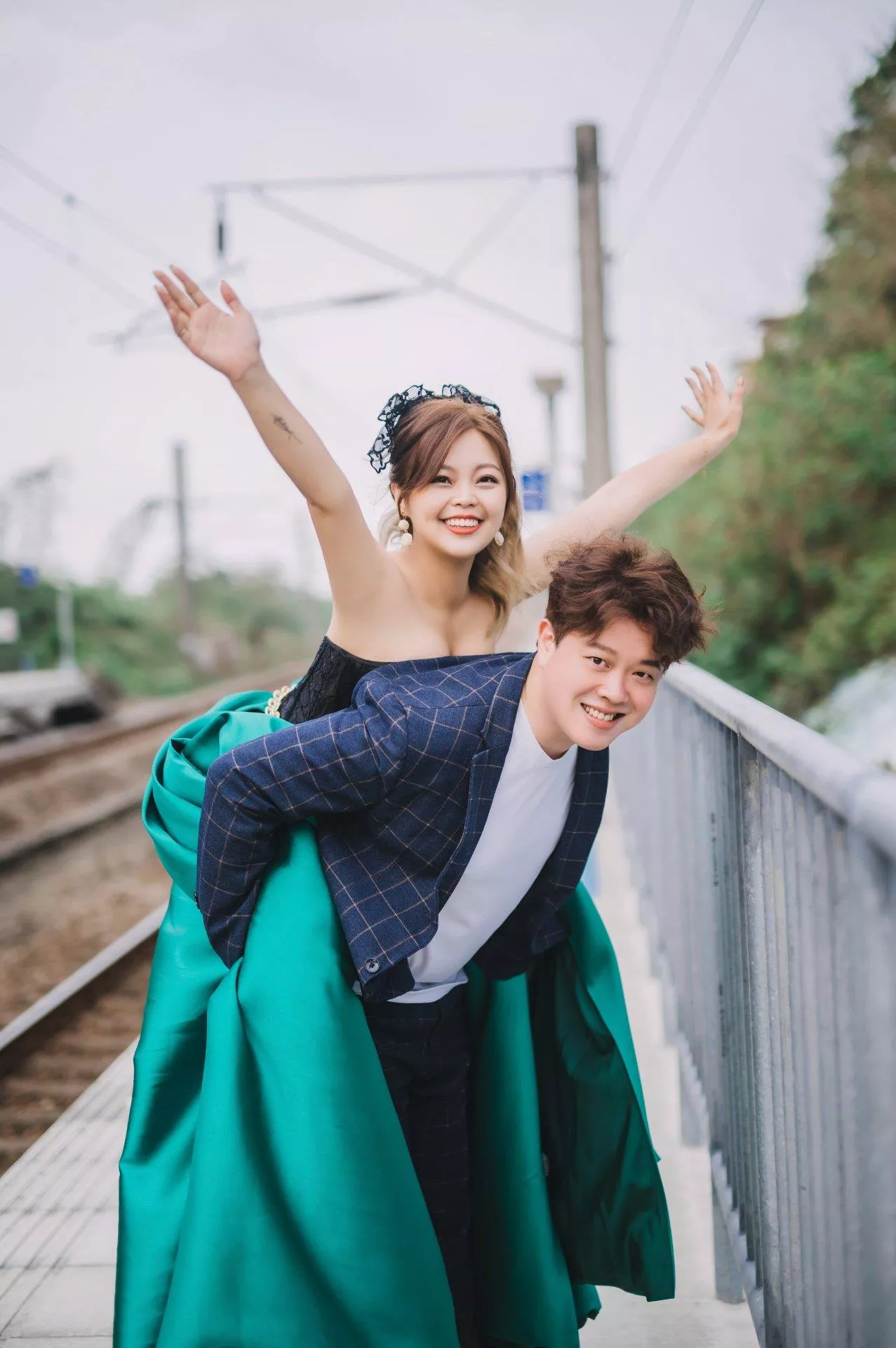 丁平＆秀紋-婚紗攝影照-婚紗攝影照手工婚紗禮服出租婚紗攝影照-婚紗攝影照-桃園婚紗攝影照W21禮服出租婚紗包套桃園推薦婚紗店新娘秘書新秘新密閨蜜寫真照全家福照桃園韓國韓式婚紗桃園CP值高的婚紗桃園自助婚紗美式婚紗雜誌婚紗電影婚紗17-紋-婚紗攝影照(8號攝影師)