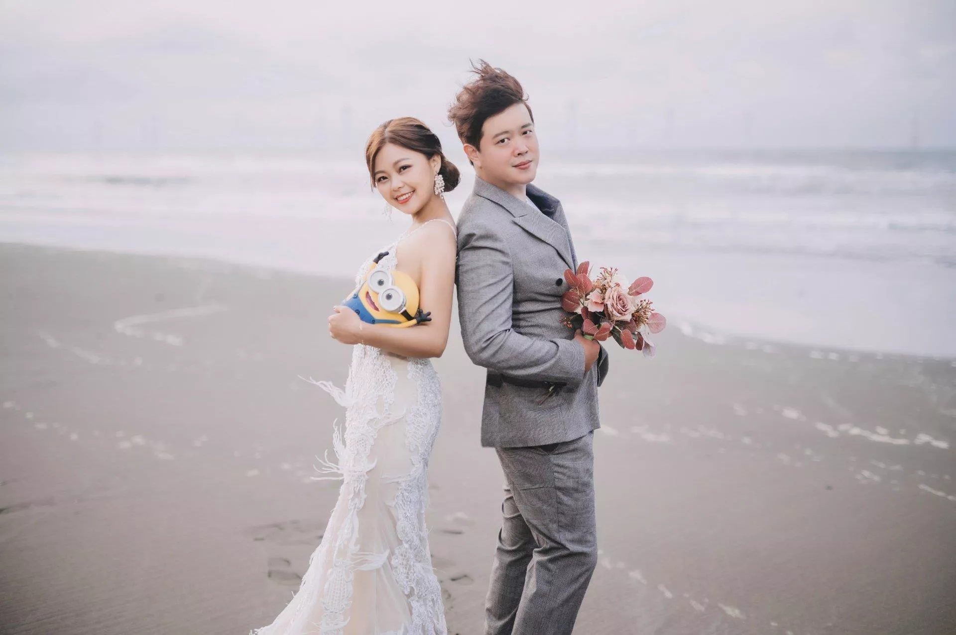 丁平＆秀紋-婚紗攝影照-婚紗攝影照手工婚紗禮服出租婚紗攝影照-婚紗攝影照-桃園婚紗攝影照W21禮服出租婚紗包套桃園推薦婚紗店新娘秘書新秘新密閨蜜寫真照全家福照桃園韓國韓式婚紗桃園CP值高的婚紗桃園自助婚紗美式婚紗雜誌婚紗電影婚紗19-紋-婚紗攝影照(8號攝影師)