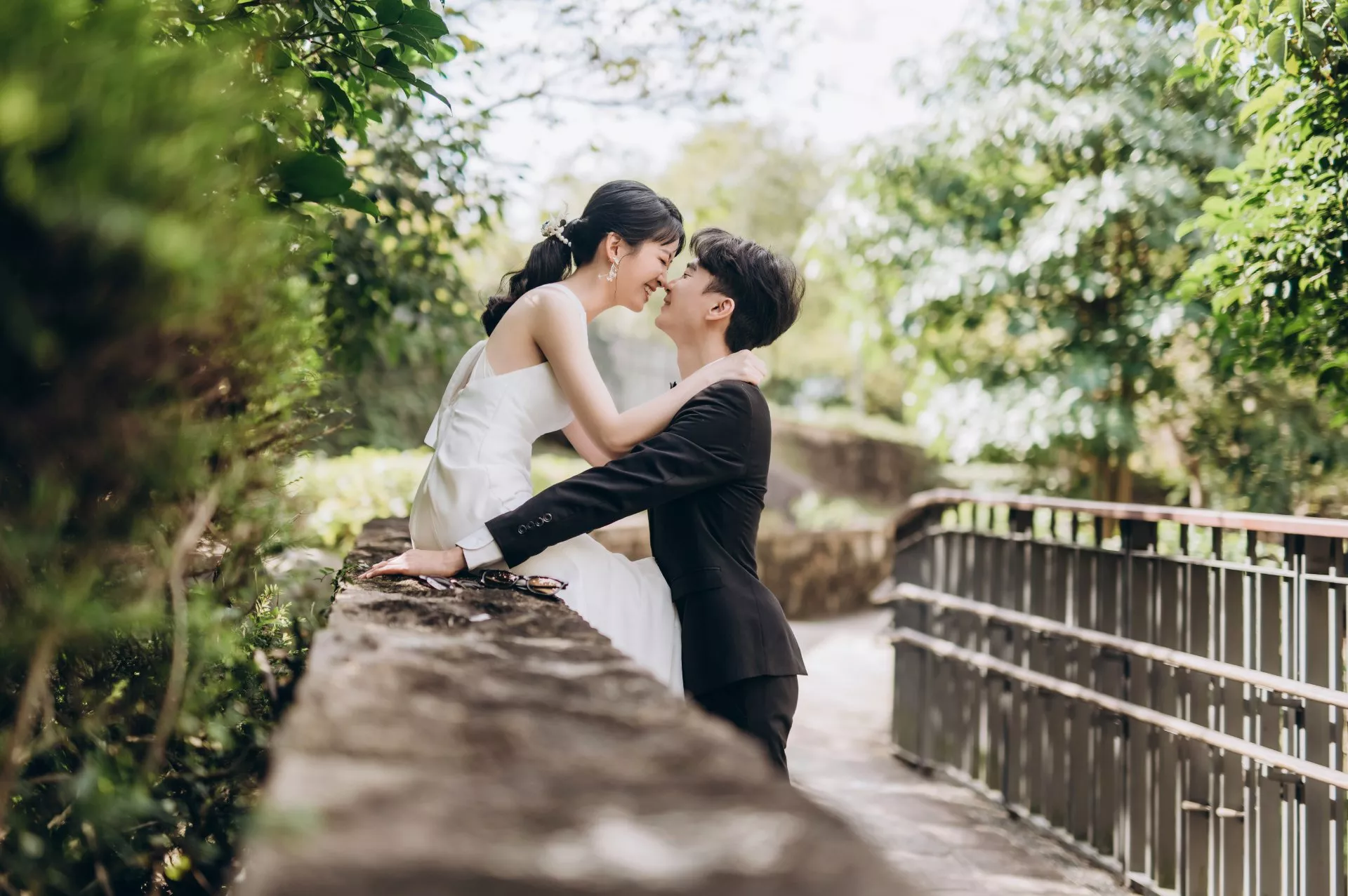 -婚紗攝影照-婚紗攝影照手工婚紗禮服出租婚紗攝影照-婚紗攝影照-桃園婚紗攝影照W21禮服出租婚紗包套桃園推薦婚紗店新娘秘書新秘新密閨蜜寫真照全家福照桃園韓國韓式婚紗桃園CP值高的婚紗桃園自助婚紗美式婚紗雜誌婚紗電影婚紗6-萱-婚紗攝影照(8號攝影師)