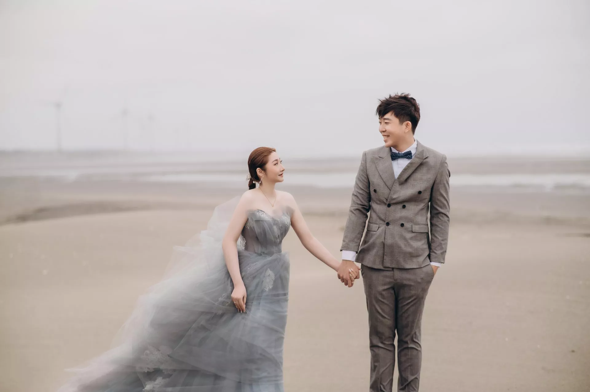 阭勝渝婷-婚紗攝影照手工婚紗禮服出租婚紗攝影照-婚紗攝影照-桃園婚紗攝影照W21禮服出租婚紗包套桃園推薦婚紗店新娘秘書新秘新密閨蜜寫真照全家福照桃園韓國韓式婚紗桃園CP值高的婚紗桃園自助婚紗美式婚紗雜誌婚紗電影婚紗26-婷-婚紗攝影照(8號攝影師)