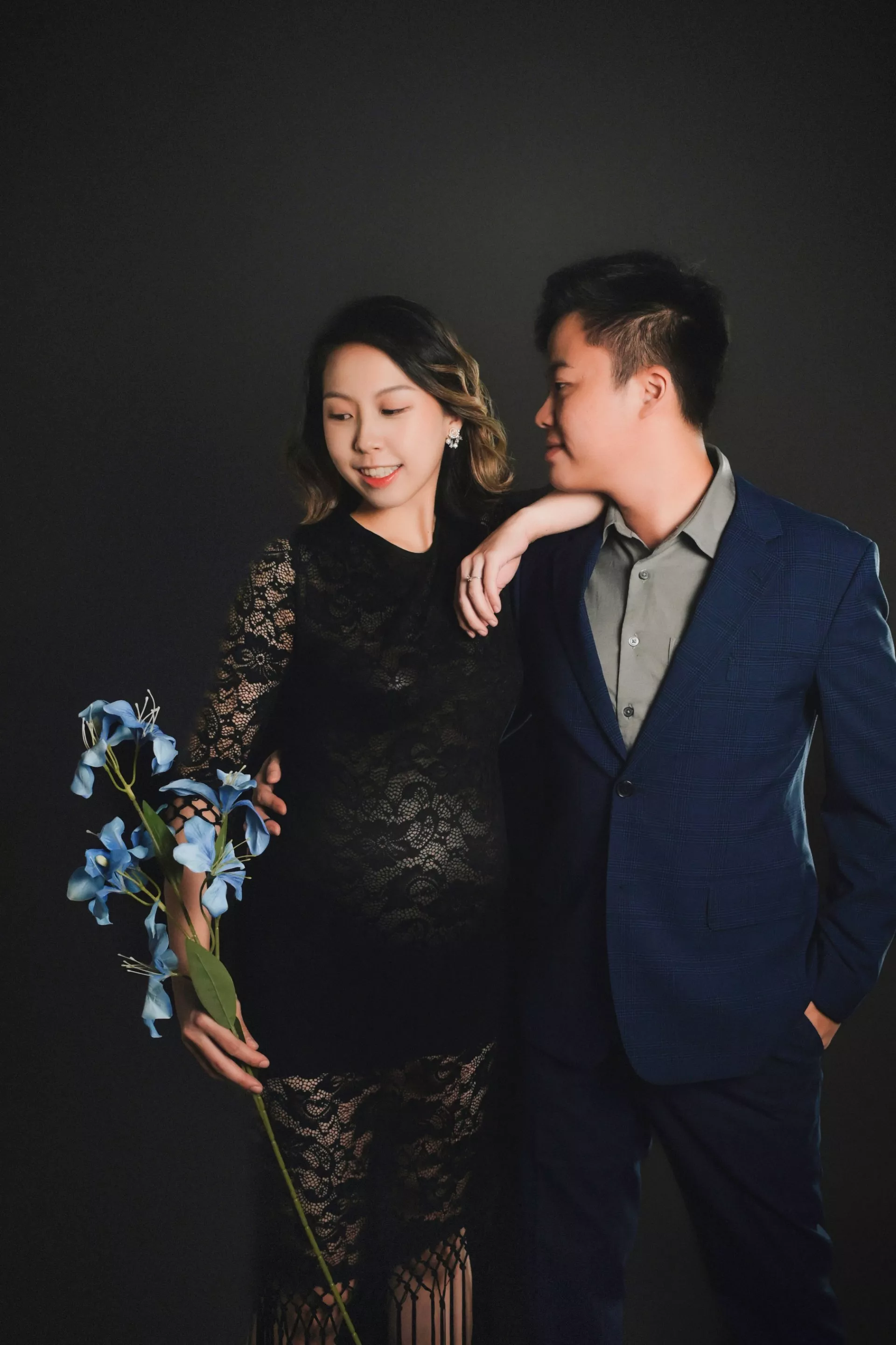 維均孕婦寫真-兒童寫真-婚紗攝影照-桃園婚紗攝影照W21禮服出租婚紗包套桃園推薦婚紗店新娘秘書新秘新密閨蜜寫真照全家福照桃園韓國韓式婚紗桃園CP值高的婚紗桃園自助婚紗美式婚紗雜誌婚紗193-維均-孕婦寫真照