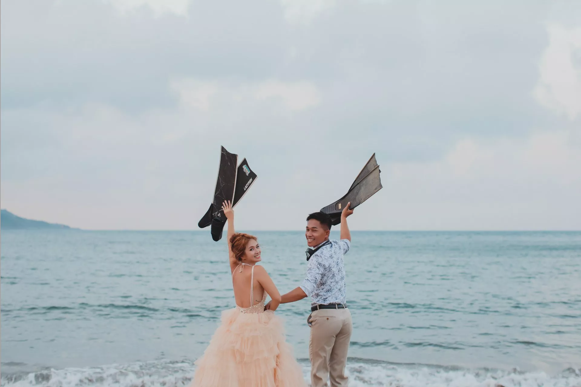 面鏡...自由潛水...蛙鞋...海邊婚紗照...神秘海岸...黑森林....桃園婚紗店.....婚紗工作室20-牧晨-婚紗攝影(6號攝影師)