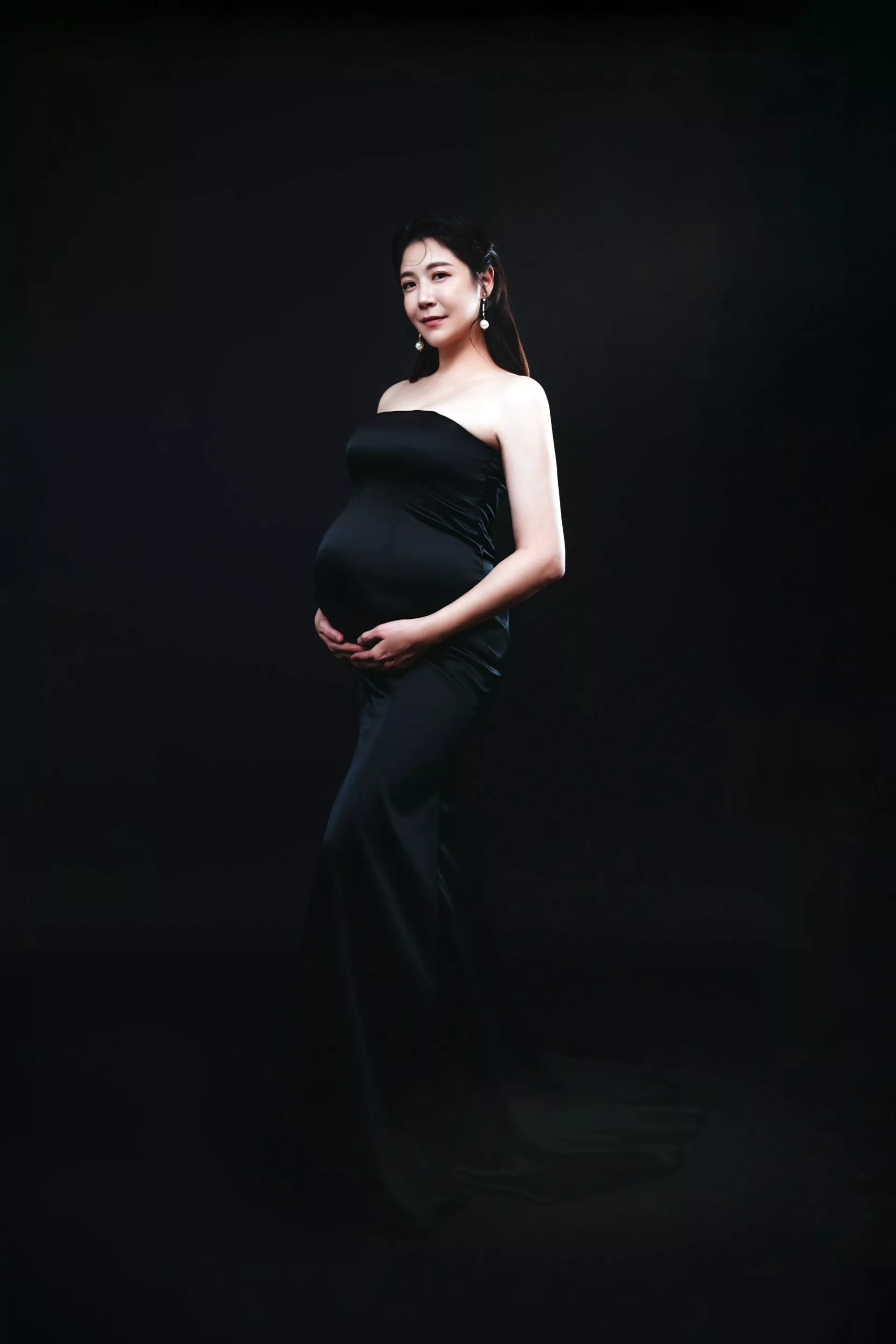 鄭亦真孕婦寫真-20-中天主播鄭亦真-孕婦寫真