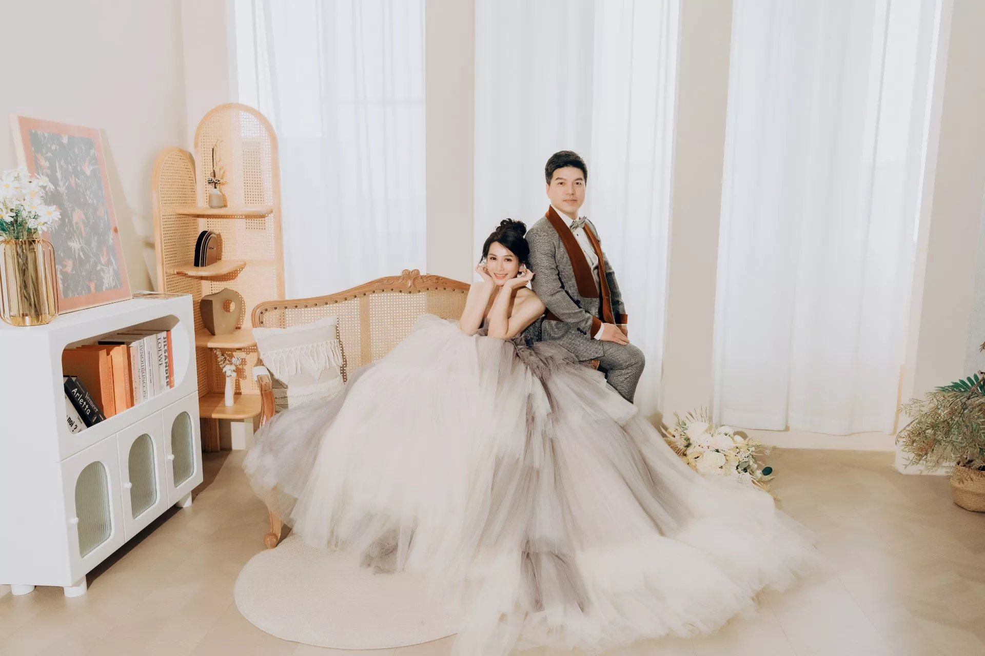 婚紗攝影照-許鈞鈞婚紗照桃園婚紗攝影照W21禮服出租婚紗包套桃園推薦婚紗店新娘秘書新秘新密閨蜜寫真照全家福照桃園韓國韓式婚紗桃園CP值高的婚紗桃園自助婚紗美式婚紗雜誌婚紗電影婚紗25-許鈞鈞-婚紗攝影照(8號攝影師)