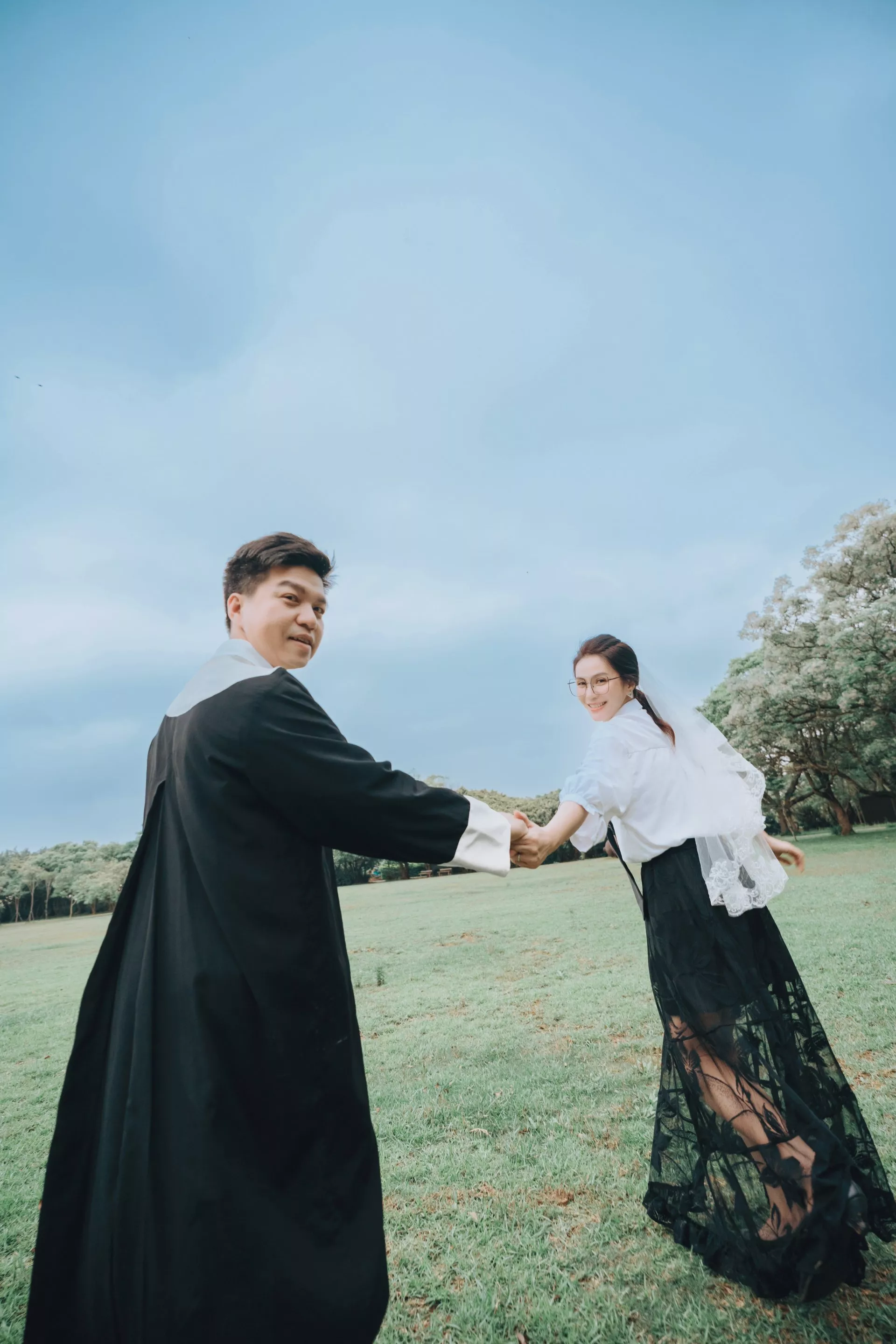 婚紗攝影照-許鈞鈞婚紗照桃園婚紗攝影照W21禮服出租婚紗包套桃園推薦婚紗店新娘秘書新秘新密閨蜜寫真照全家福照桃園韓國韓式婚紗桃園CP值高的婚紗桃園自助婚紗美式婚紗雜誌婚紗電影婚紗37-許鈞鈞-婚紗攝影照(8號攝影師)